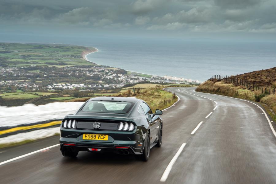  Ford Mustang Bullitt 2018 года  (UK) (фото 12 из 23)